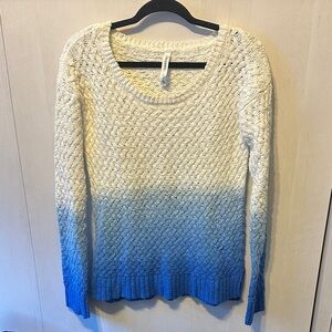 Aeropostale White and Blue Gradient Sweater